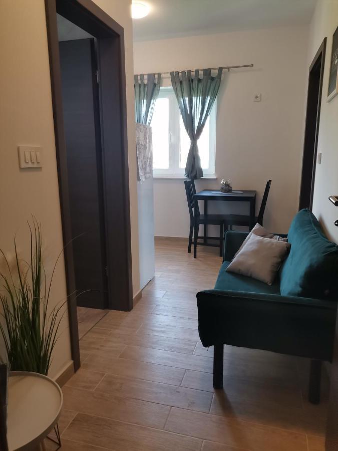 Apartmán Marin Lopar Exteriér fotografie