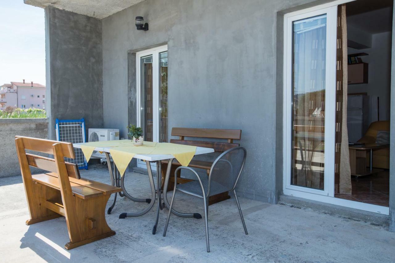 Apartmán Marin Lopar Exteriér fotografie