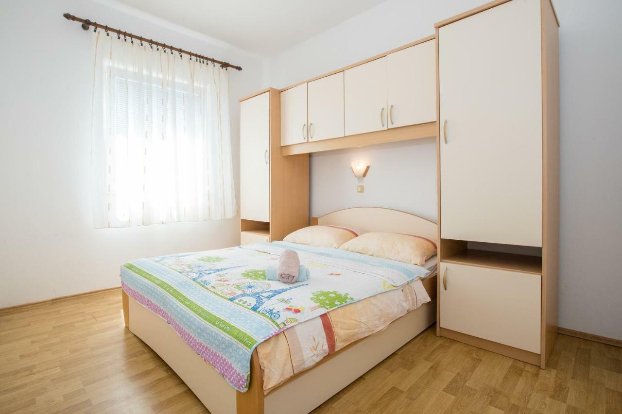 Apartmán Marin Lopar Exteriér fotografie